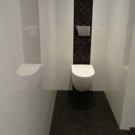 wit zwarte toilet